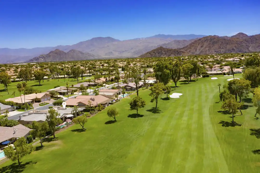 43721 Chapelton Dr - More
