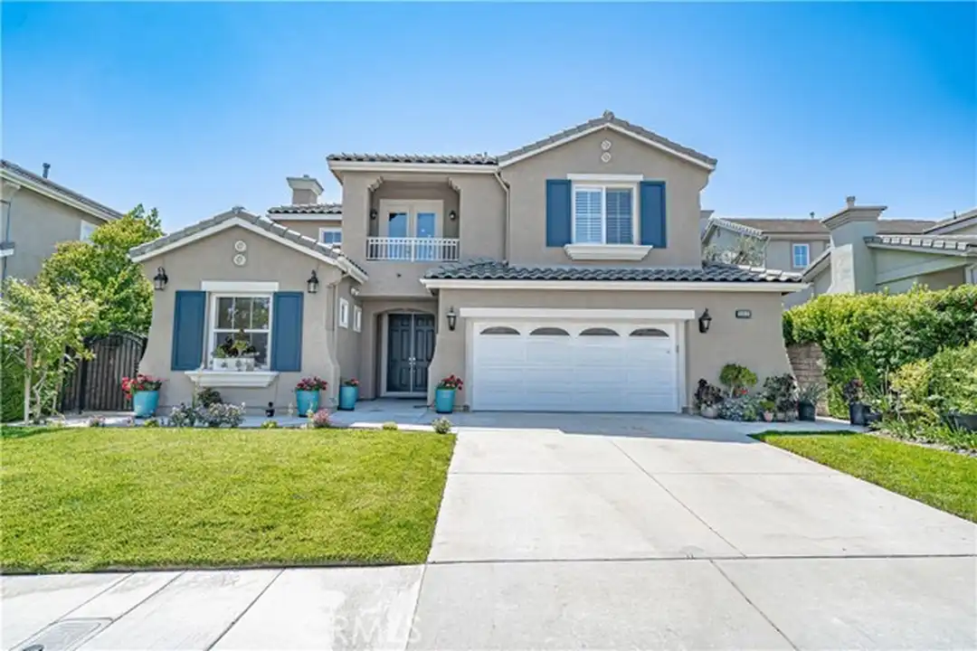 25910 Tennyson Ln - View 2