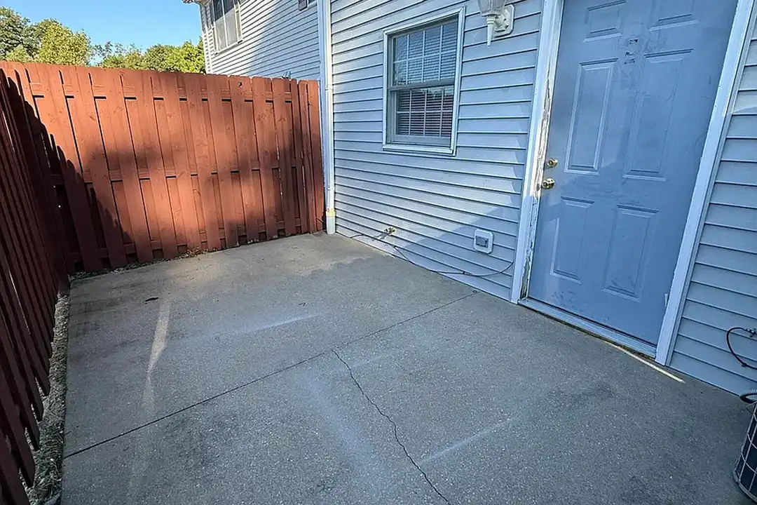 Pinnacle Townhomes – photo 1