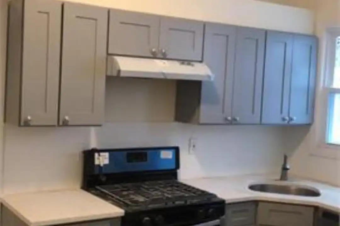 40 Schuyler Terrace – photo 1