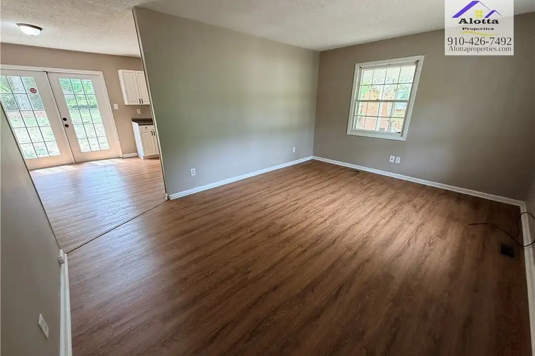 7313 Ryan St - View 4