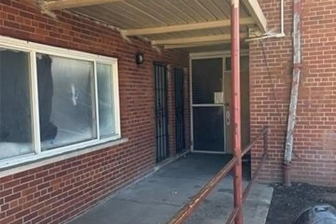 Apartment in Detroit, Wayne - View 3