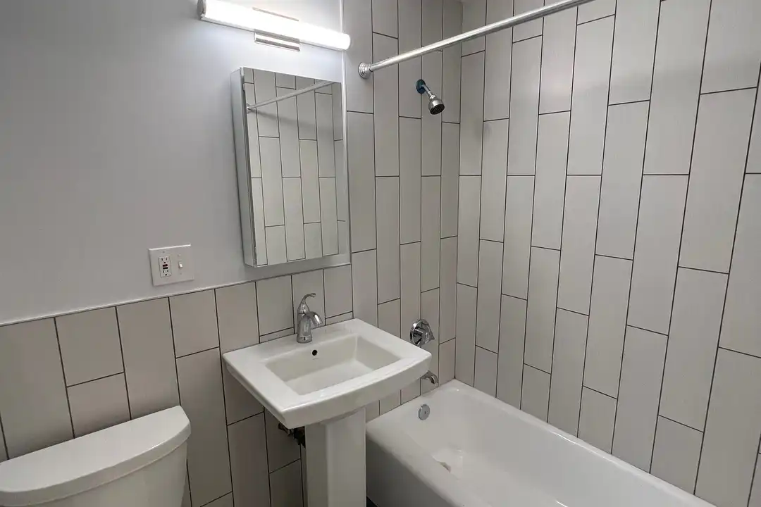 15 Leicester St unit H – pohled 5