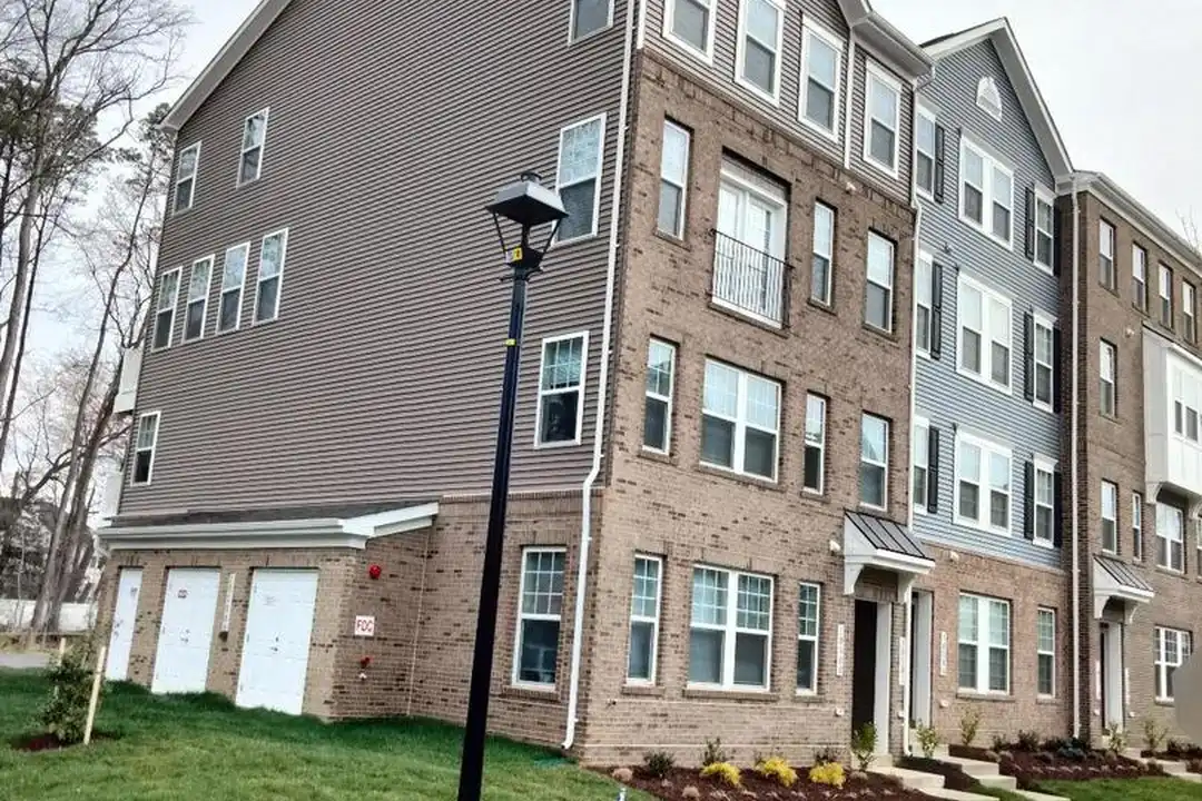 Apartment in Lanham - View 3