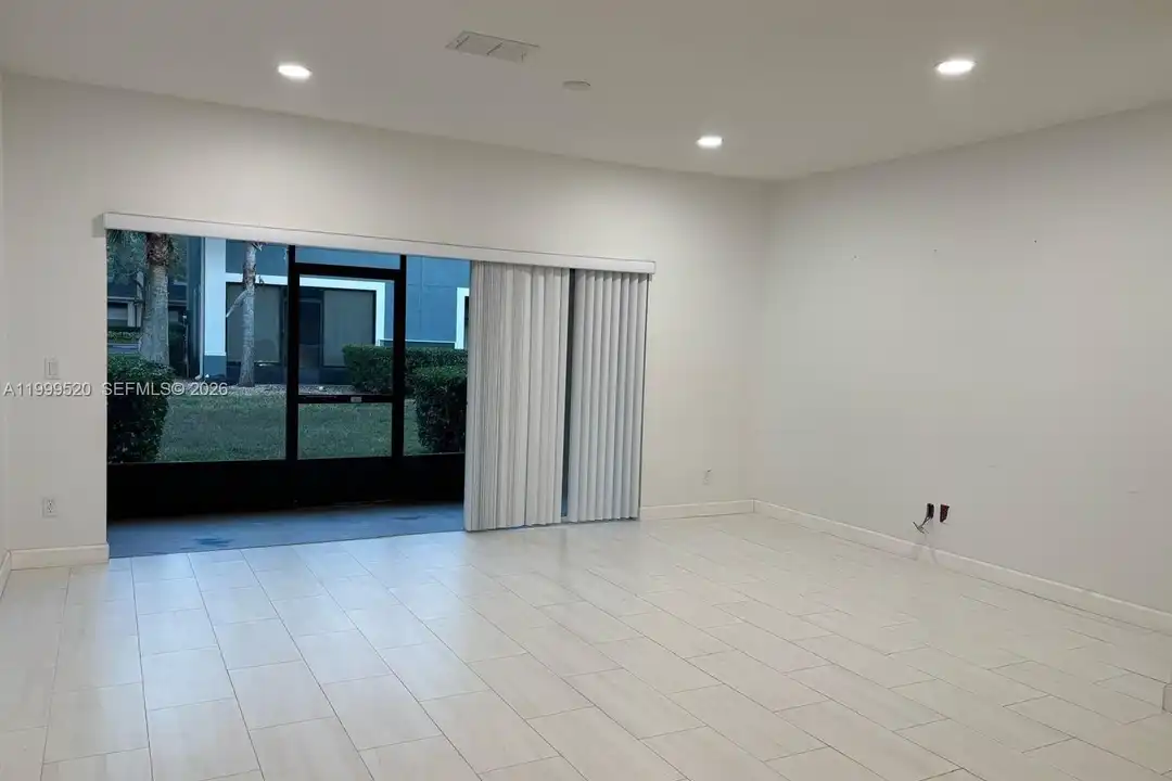 Apartment in Orlando - View 4