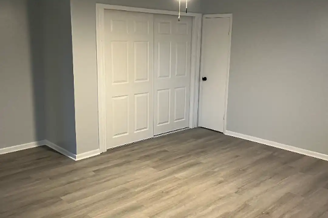 504 North Ave unit 1 - More