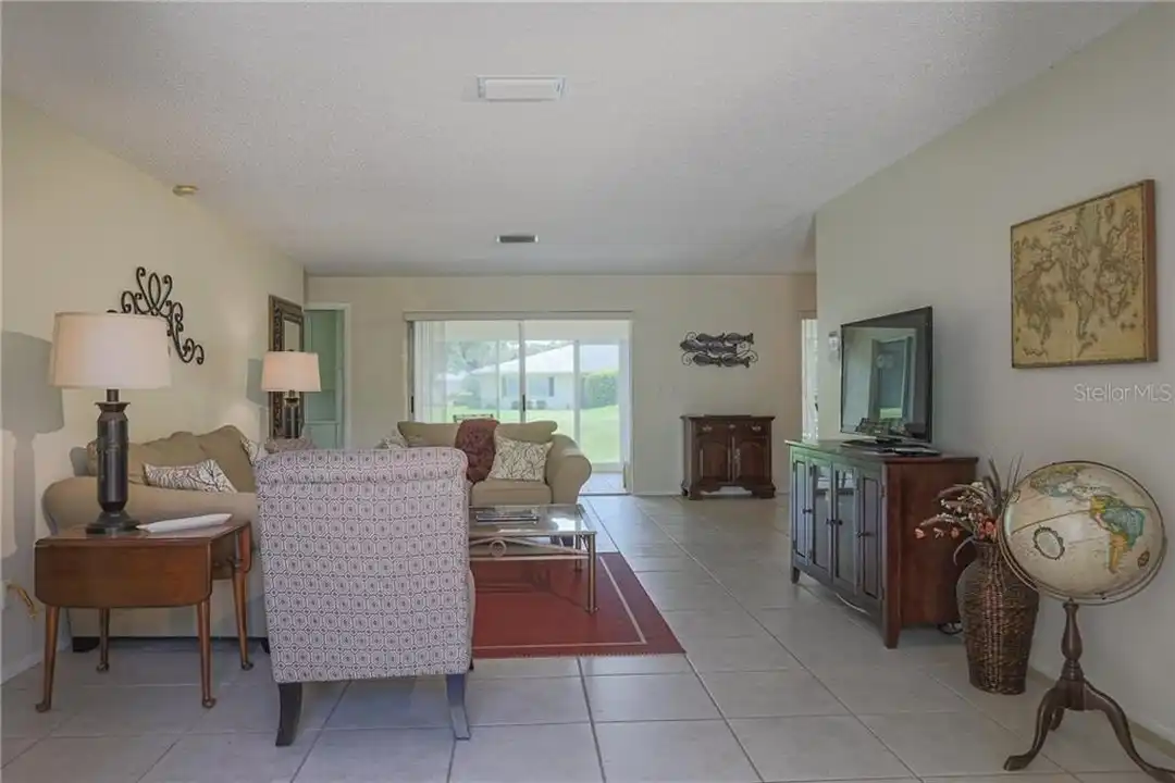 6986 W Country Club Dr N #6986 - View 3