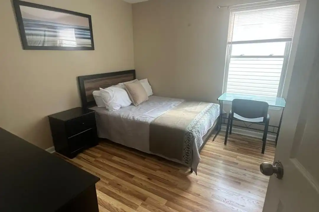 141-143 Norfolk St unit 1 1 – photo 1