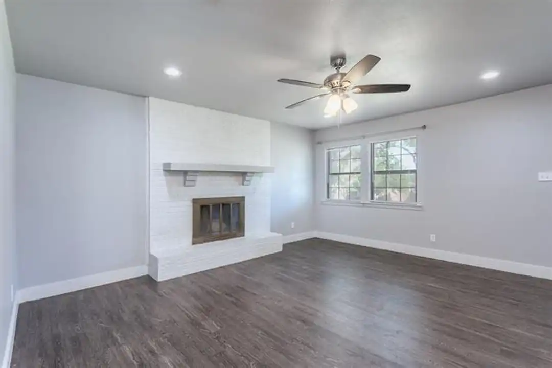 5036 Westway - View 4