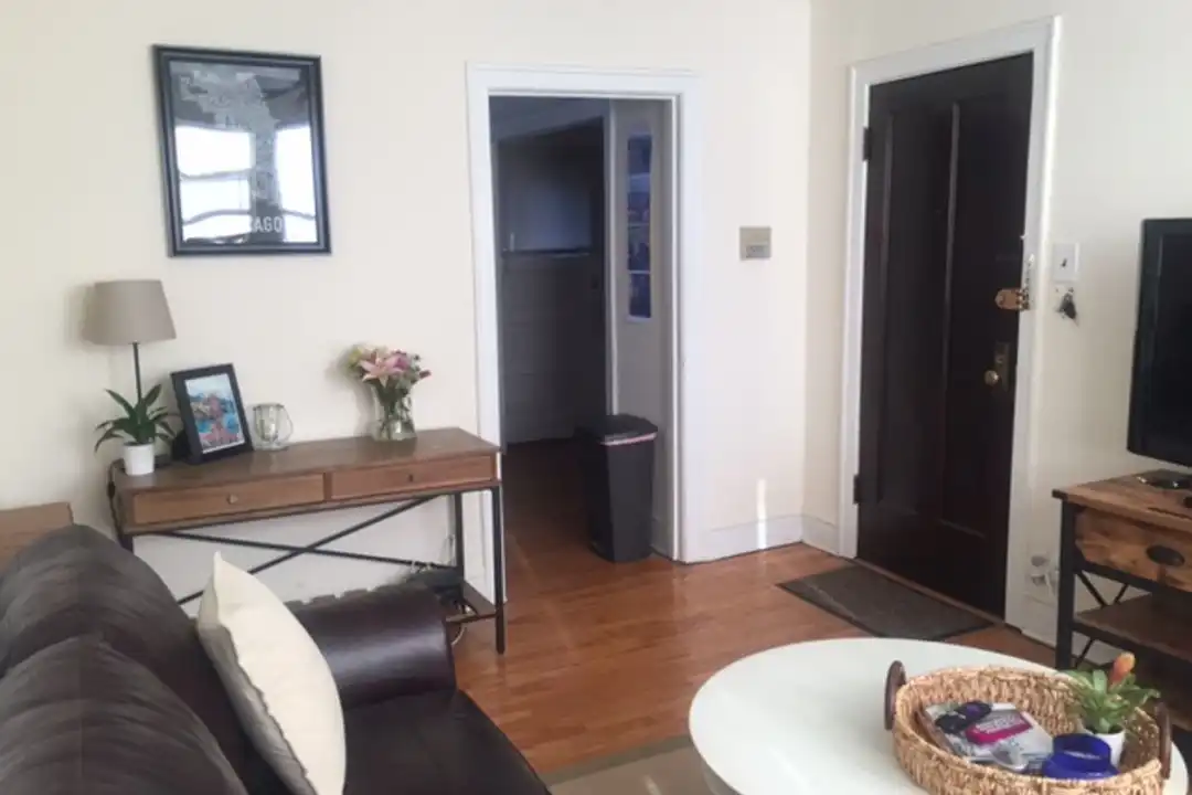 Piso de 1 habitaciones, 74 m²