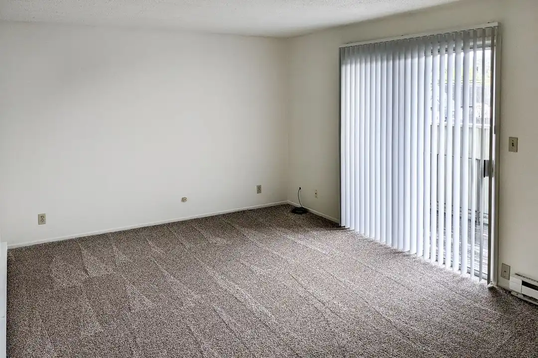 1145 Rural Ave SE unit 14 - View 5