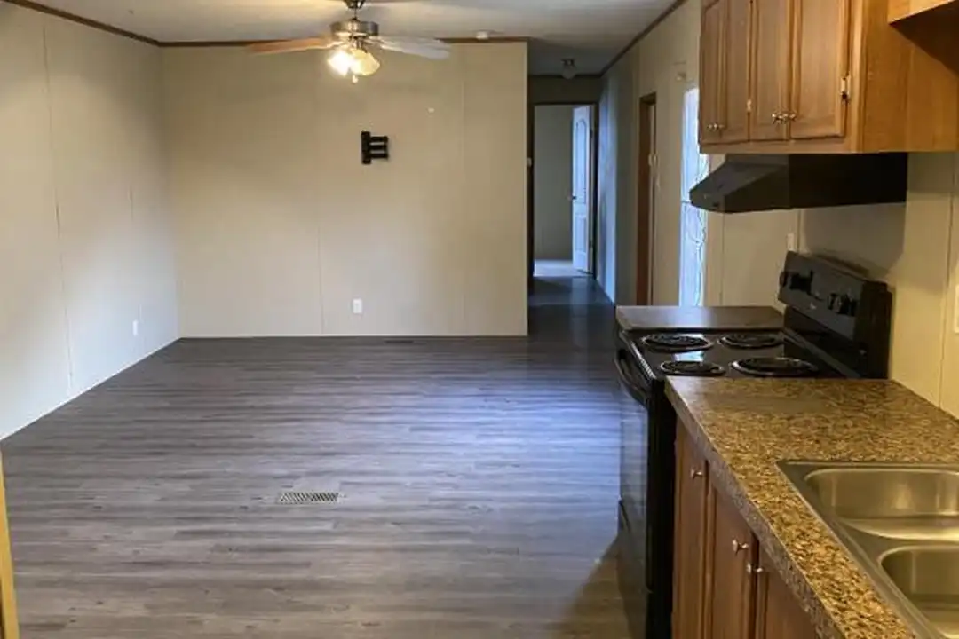 4005 Hilltop Dr unit Apt. D - View 2