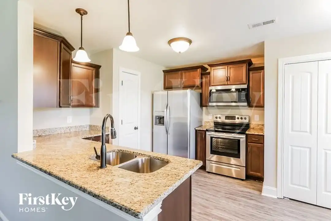 309 Liberty Bell Ln - View 5