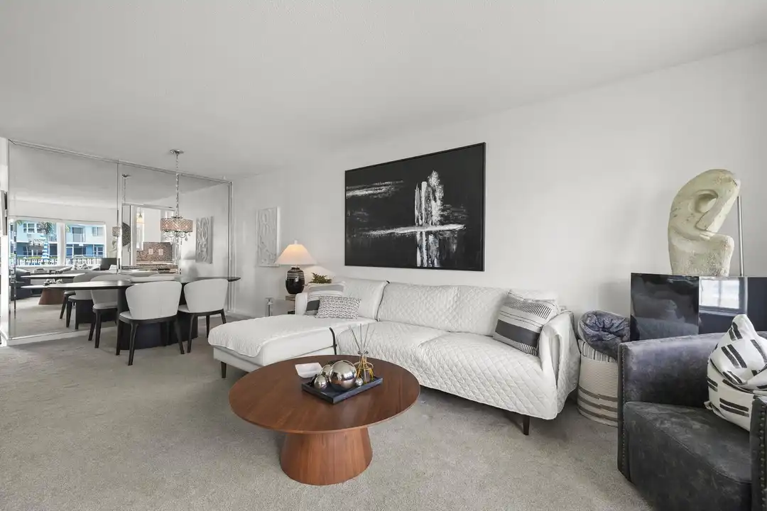 1444 SE 15th Ct #103 - View 4