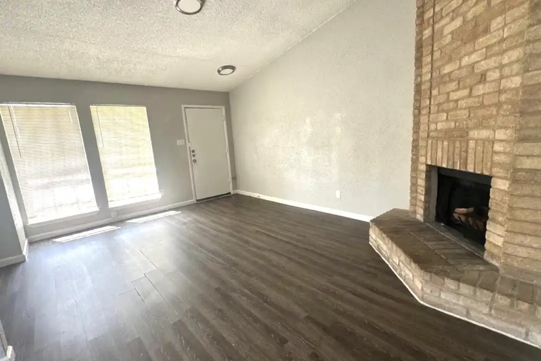 11217 Pender Ln - View 2