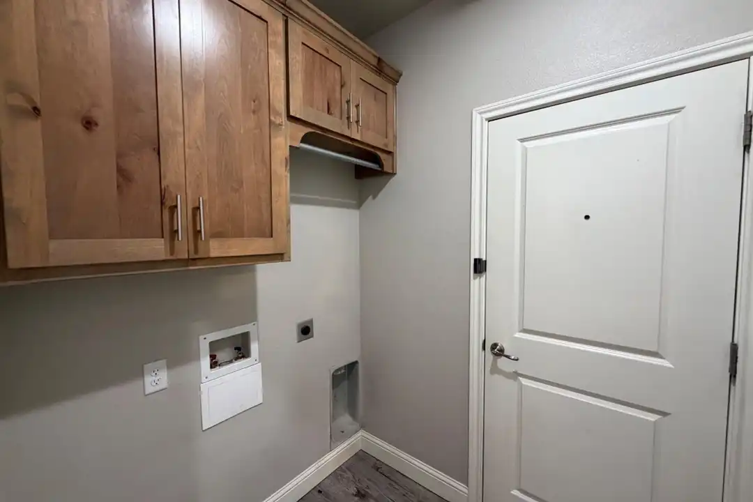 2713 138th St - More