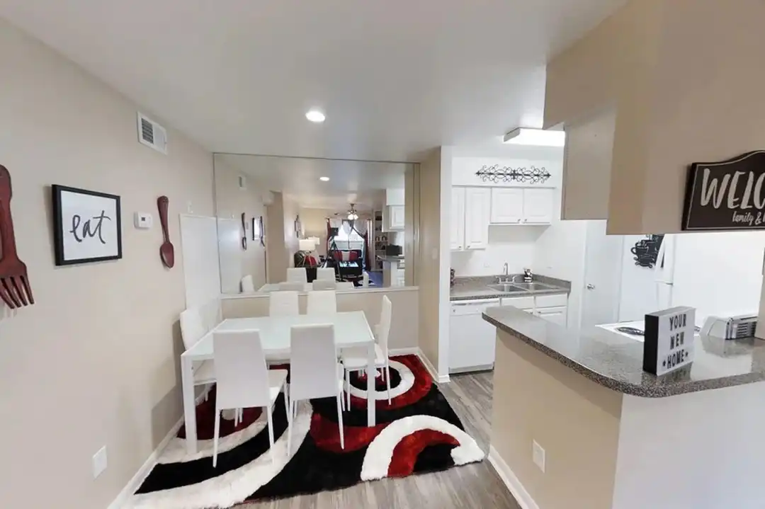 515 S Bender Ave unit 705 - View 4