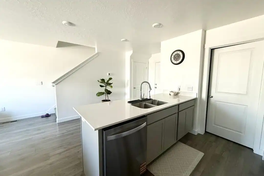 38 N Northshore Dr unit 38 NNORTH - View 3