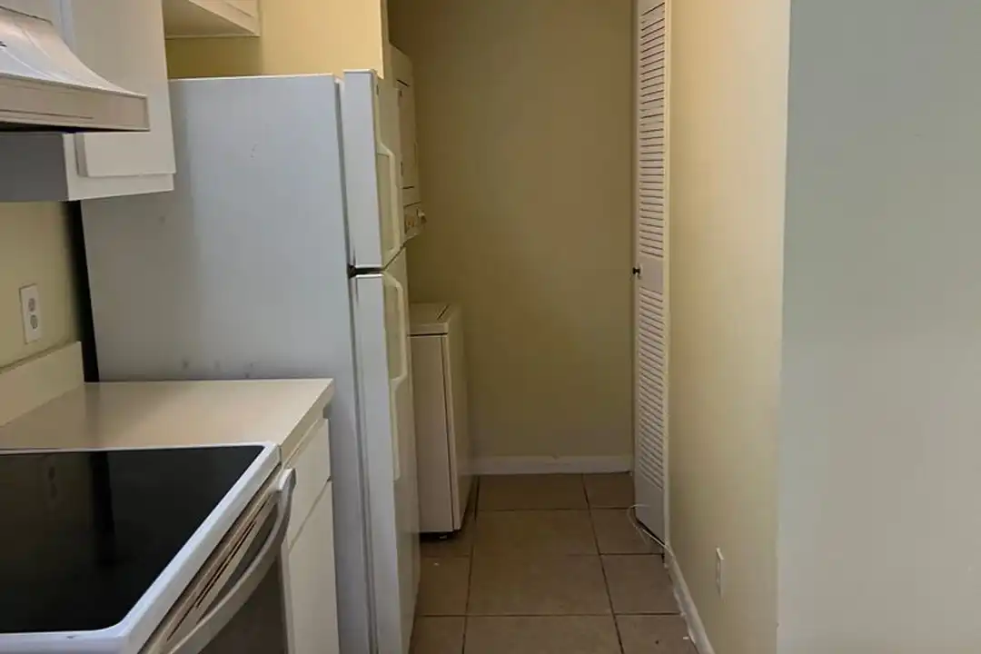 5213 Via Hacienda Cir - View 6