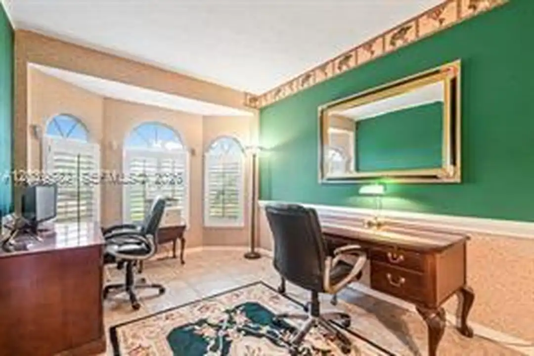 House in Port Saint Lucie - More