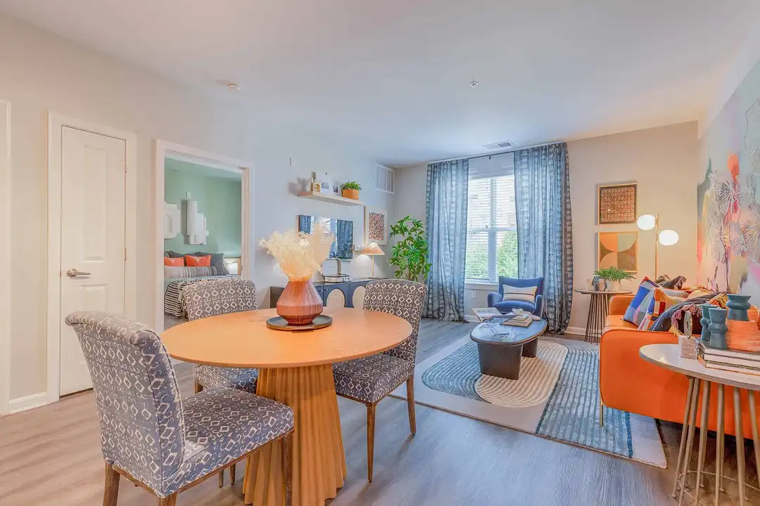The Alaire Twinbrook Station Apartments – photo 1