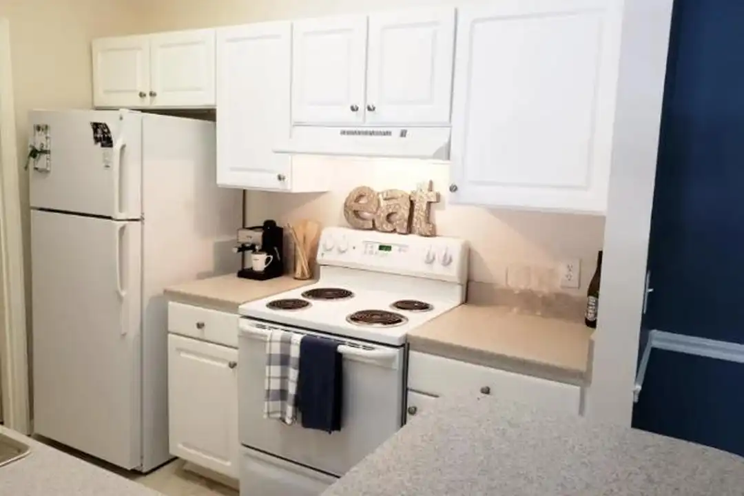 1160 Auston Grove Dr - View 3