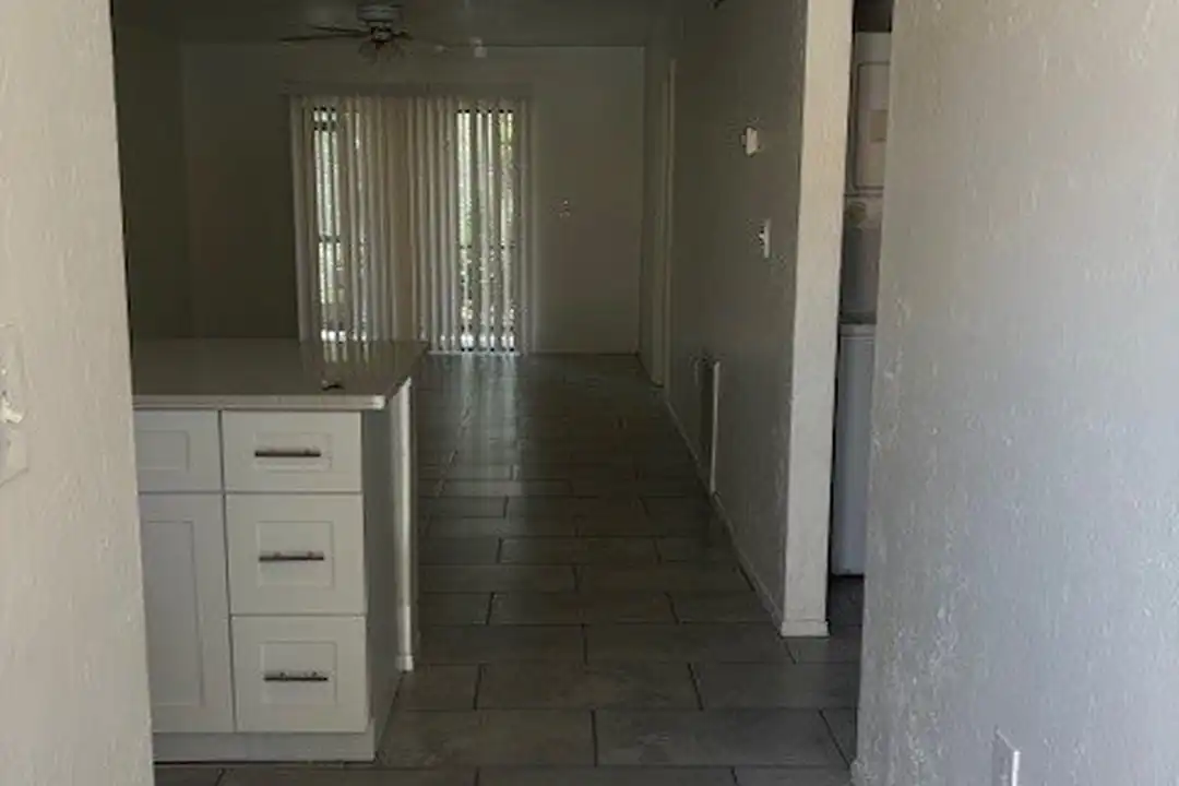 2700 Park Windsor Dr #707 - View 3