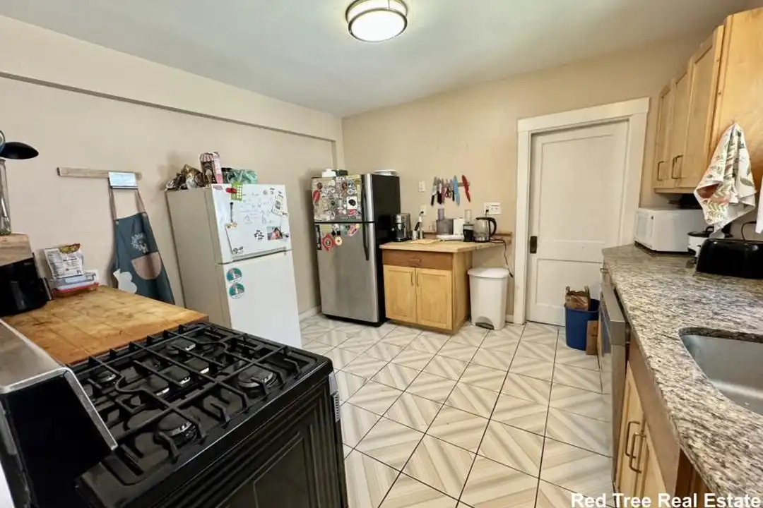 39 Westford St – pohled 2