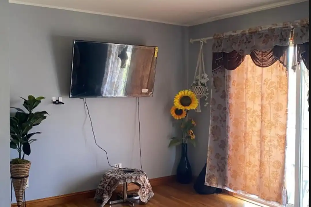 8832 Kenneth Dr unit 2G - View 2