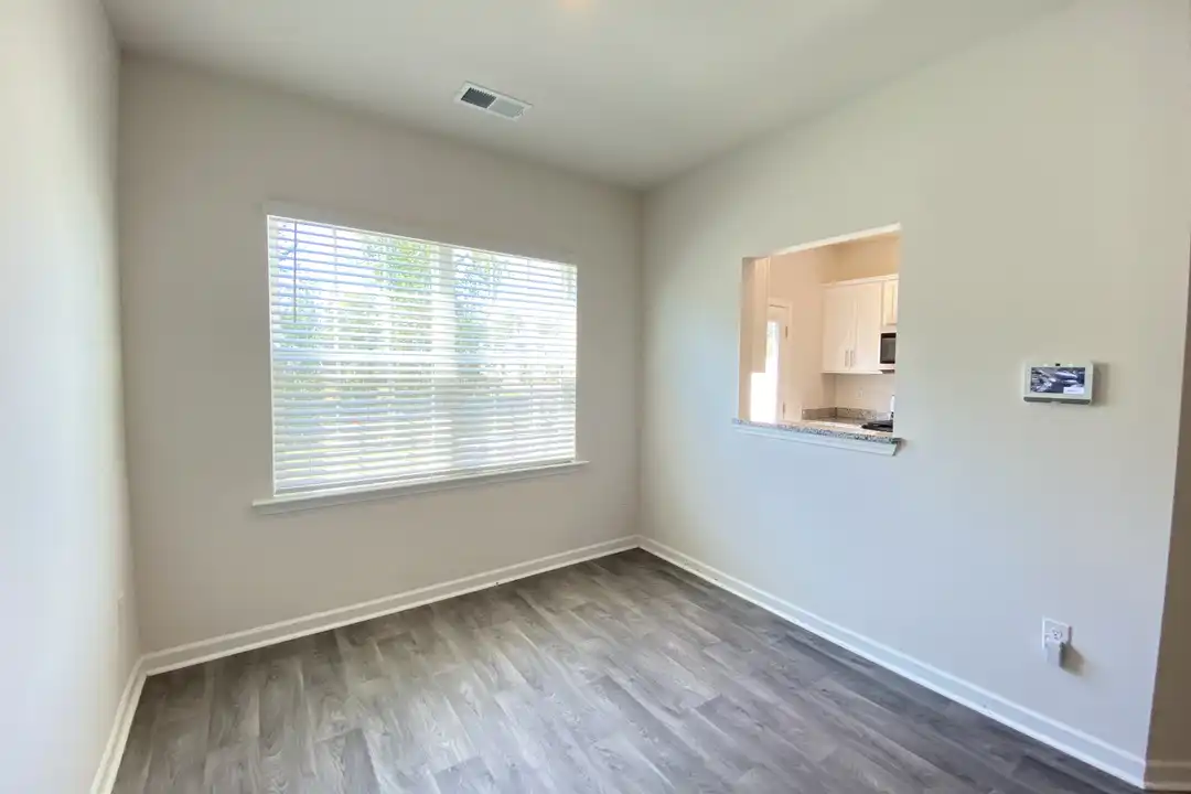 112 Starlight St unit 1 - More