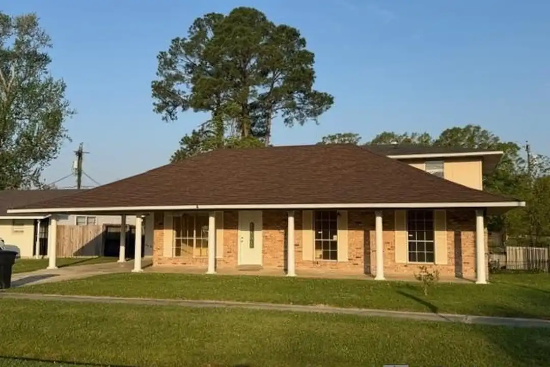 1789 Lombard Dr – photo 1