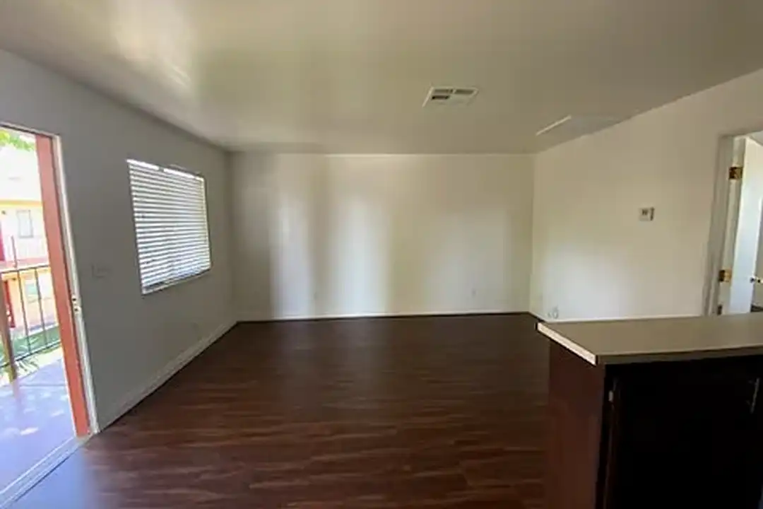 Bonita Terrace Apartments – photo 1