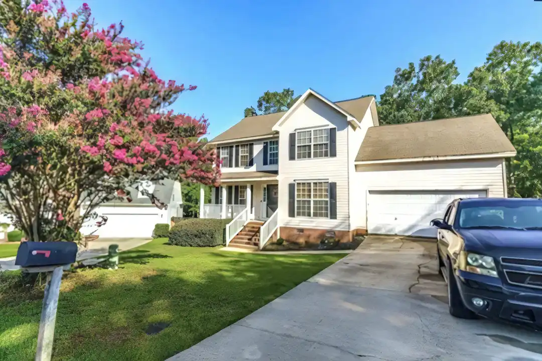House in Columbia - View 2