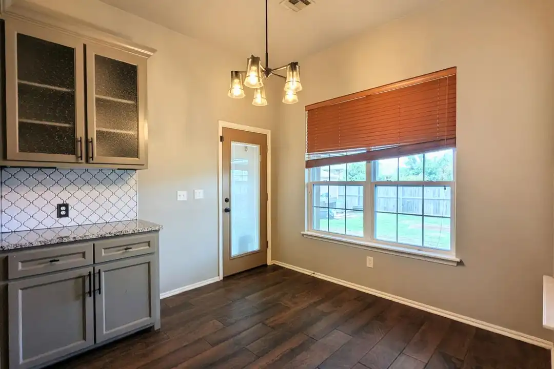 House in Oklahoma City - More