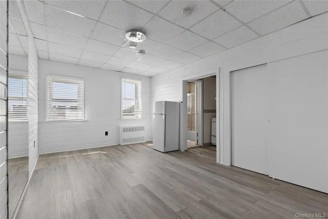 52 Florida St #20 – photo 1 of 9