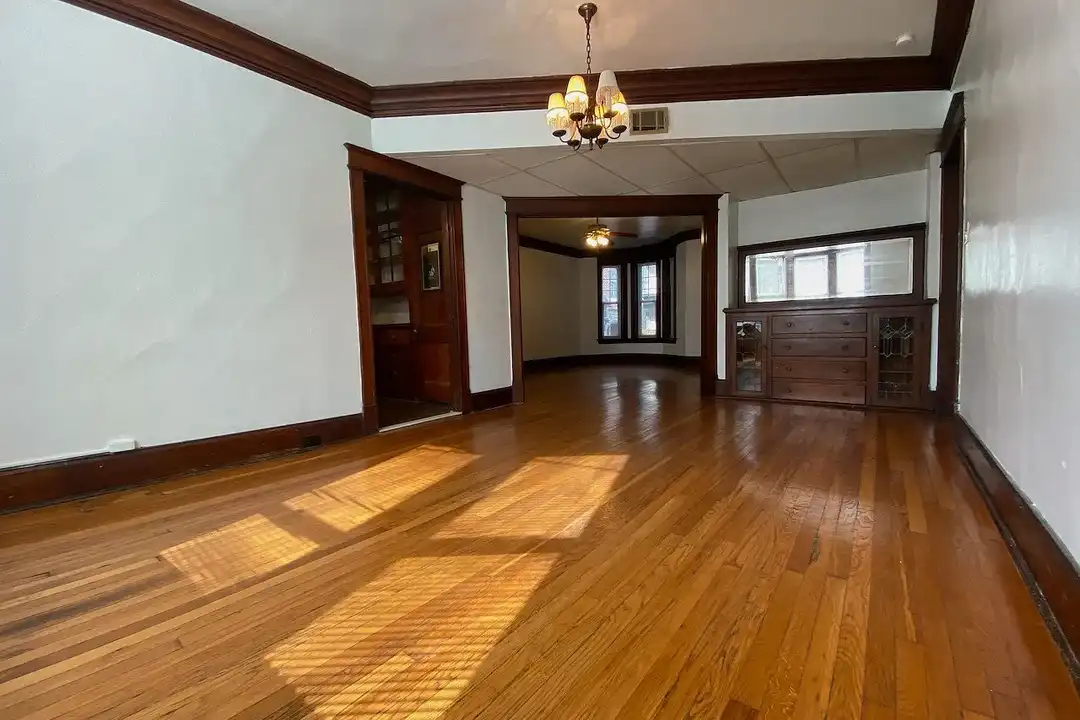 Grand Connecticut Building – photo 1