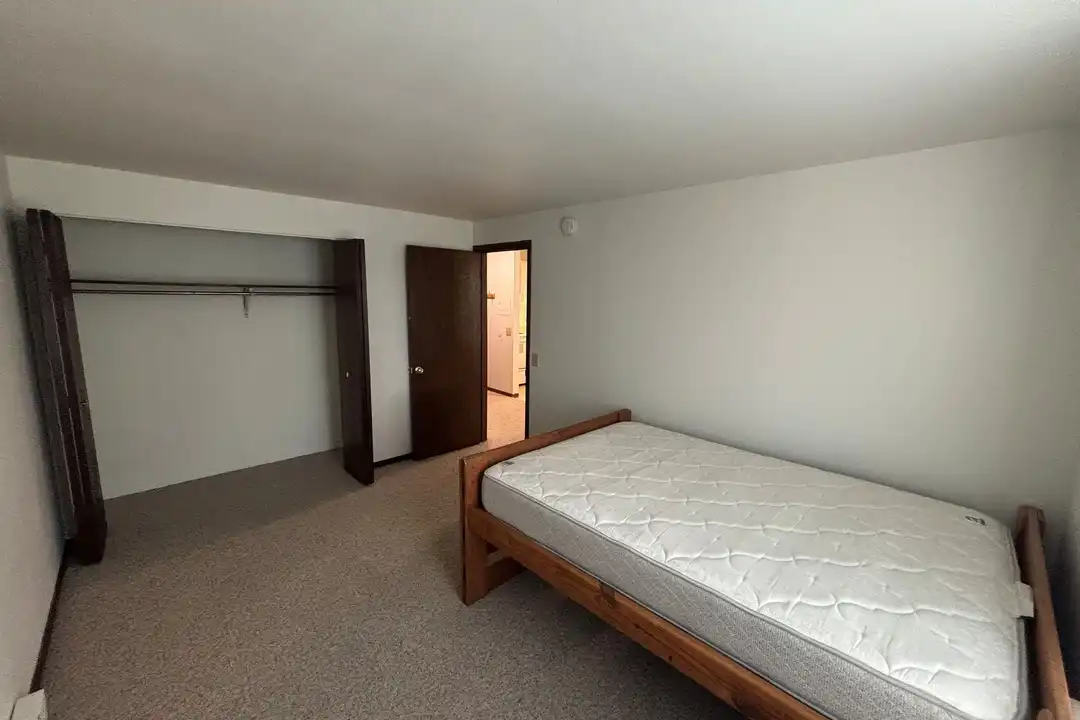 511 W Main St unit 202 - View 6