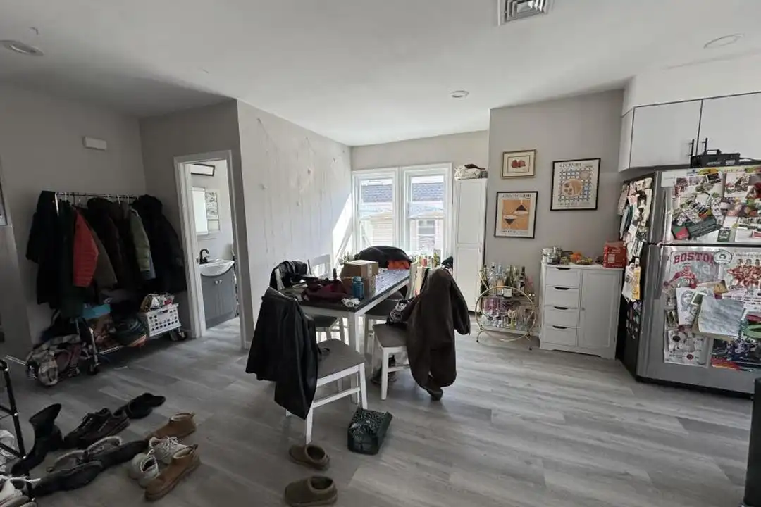 66 Quint Ave - View 4