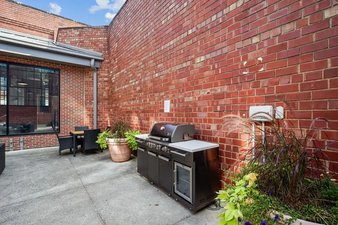 Hercules Apartments – photo 1