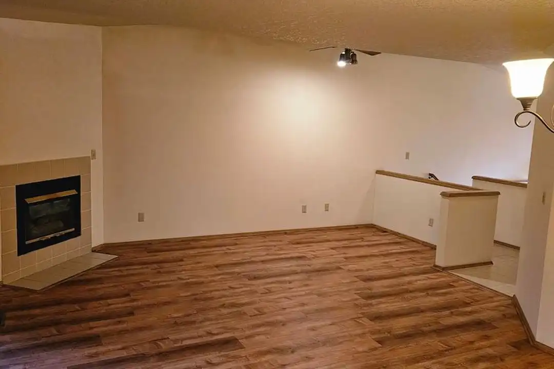 9700-9718 SW North Dakota St unit 9710B - Widok 4