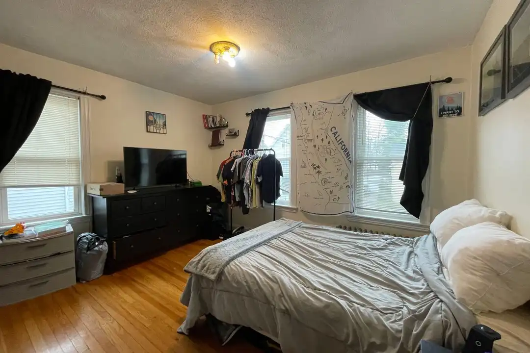 57 Fairbanks St - View 2