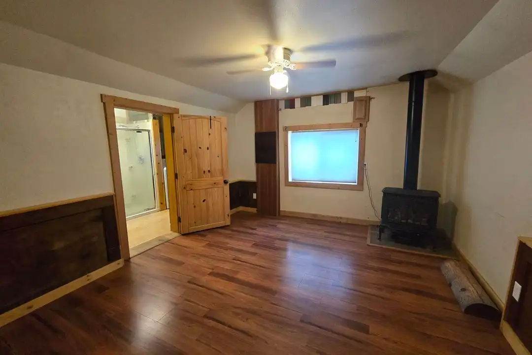 266 S 9th St - View 6