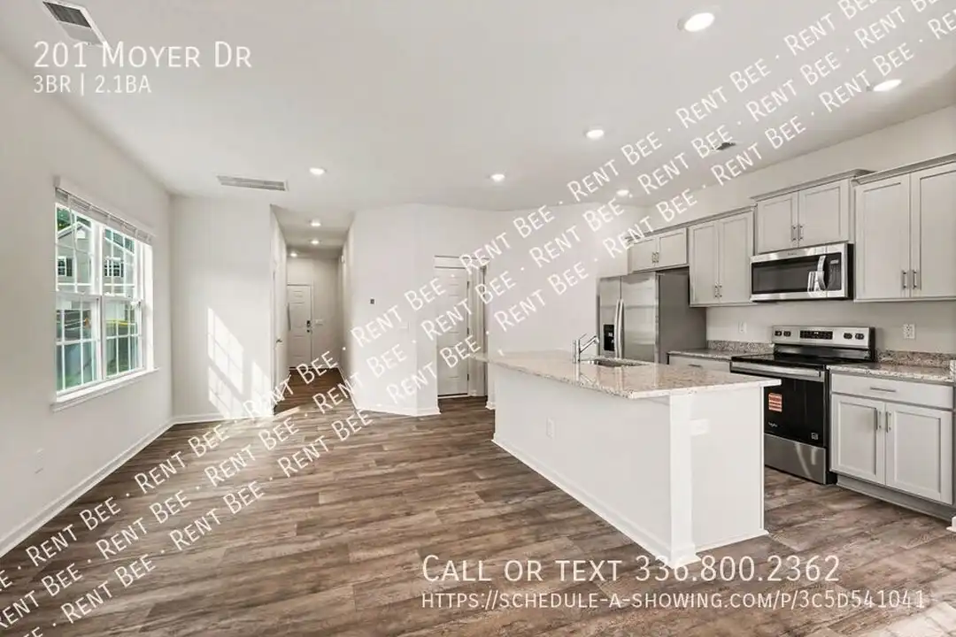 201 Moyer Dr - View 6