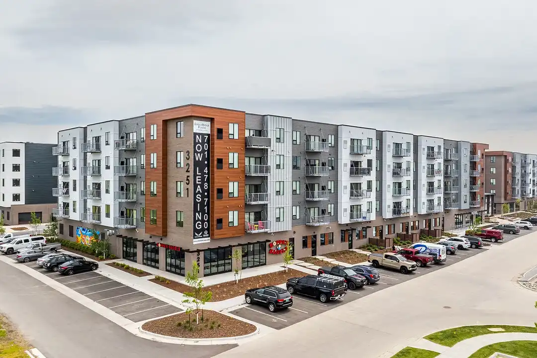 EagleRidge Plaza Residences – photo 1