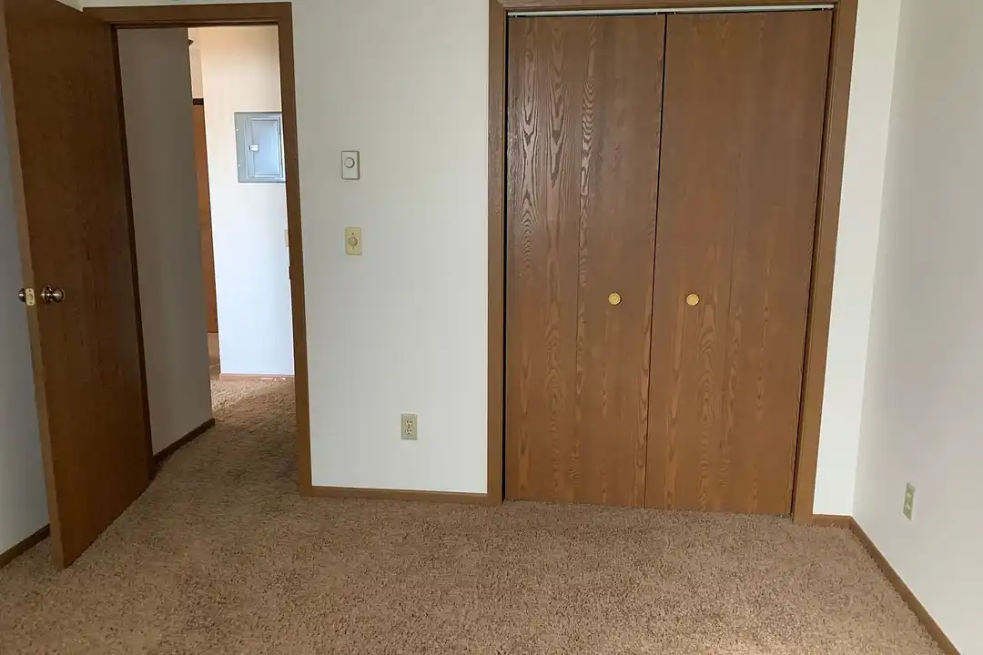 Ashwood Apartments – photo 1