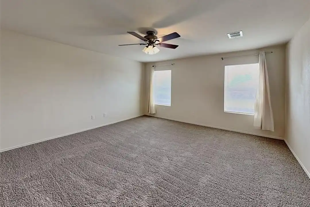 708 Moss Glen Trail - View 6