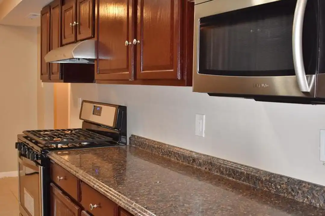 10246 Prince Pl unit 22-T4 - View 2