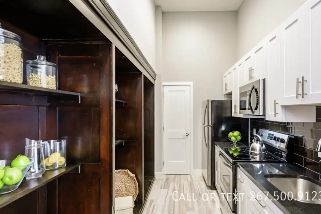 1501 S 17th St - View 2
