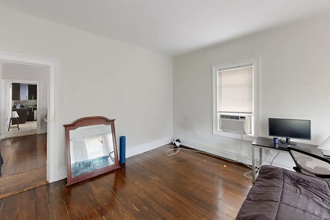 3147-3149 Washington St unit 3 – pohled 4