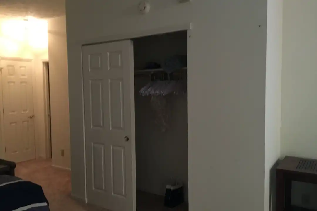 1776 E 106th St - View 4